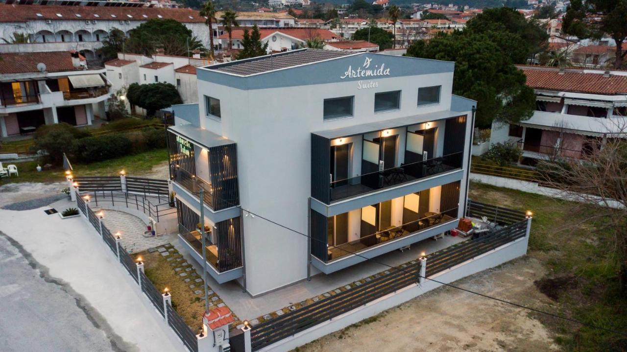 Artemida Suites Hanioti Luaran gambar